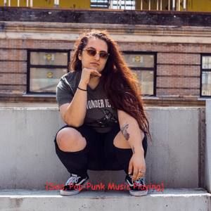 Meet your Posher, Molly mae